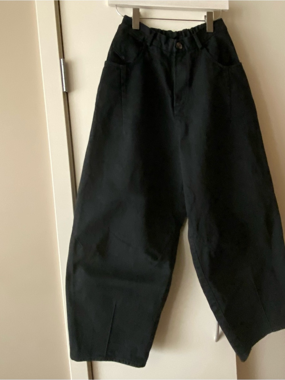 CORDERA Barrel Curve Black Trousers ONE SIZE 36-42 
Ssense No6 MNZ Minimalist - Picture 4 of 6